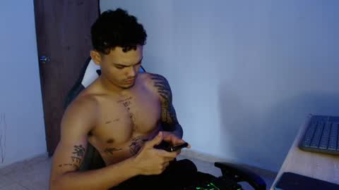 Snapshot of master_black777 chatting on 05/01/26, 12:21 master_black777 online show from 05/01/26, 12:21