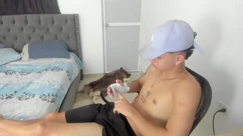 master_boy28 online show from 10/20/25, 12:55