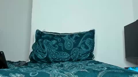 Snapshot of master_dominant_777 chatting on 06/08/26, 10:32 master_dominant_777 online show from 06/08/26, 10:32