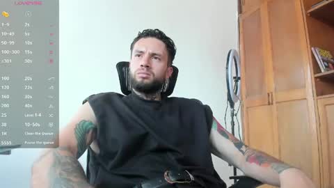Snapshot of master_steven_01 chatting on 05/09/26, 05:40 steven online show from 05/09/26, 05:40