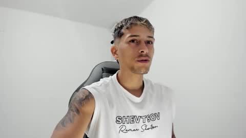 Snapshot of masteralda09 chatting on 11/08/25, 12:49 Alpha junior online show from 11/08/25, 12:49