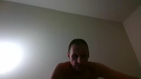 Snapshot of masterbates827 chatting on 06/24/26, 01:26 masterbates827 online show from 06/24/26, 01:26