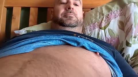 Snapshot of masterclass69er chatting on 12/22/24, 01:11 Bob online show from 12/22/24, 01:11