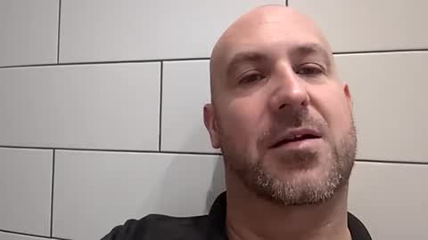 Snapshot of masterclass69er chatting on 11/27/25, 10:06 Bob online show from 11/27/25, 10:06