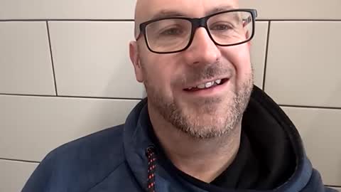 Snapshot of masterclass69er chatting on 03/05/26, 10:11 Bob online show from 03/05/26, 10:11