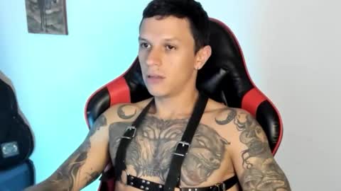 Snapshot of masterdave7 chatting on 02/22/26, 12:01 Dave online show from 02/22/26, 12:01