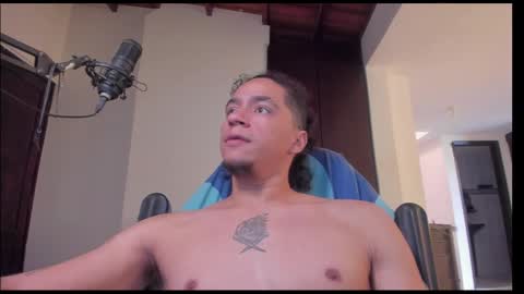 Juan Independent Model online show from 02/14/25, 05:36