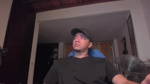 Juan Independent Model online show from 03/18/26, 02:26