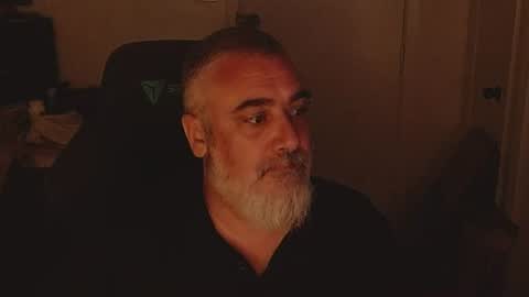 Snapshot of mastermcgirt chatting on 06/28/26, 06:08 Dave online show from 06/28/26, 06:08