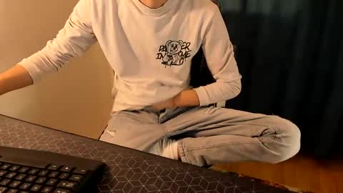 Snapshot of mastermiko chatting on 12/03/24, 08:06 Silly Rabbit online show from 12/03/24, 08:06