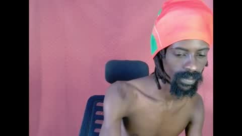 Snapshot of masterr_bate chatting on 10/14/25, 07:09 Marl online show from 10/14/25, 07:09