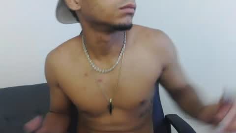 Snapshot of masters_latins chatting on 07/26/26, 03:08 masters_latins online show from 07/26/26, 03:08