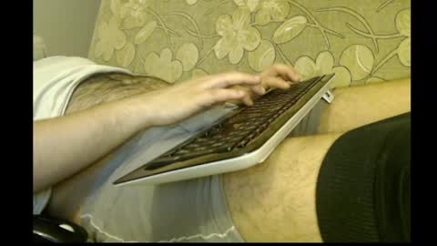 Snapshot of mastership02 chatting on 12/31/24, 10:23 Master online show from 12/31/24, 10:23