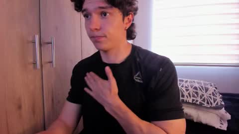 mastrangelo_x online show from 10/30/25, 04:30