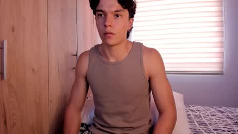 mastrangelo_x online show from 11/25/25, 08:53