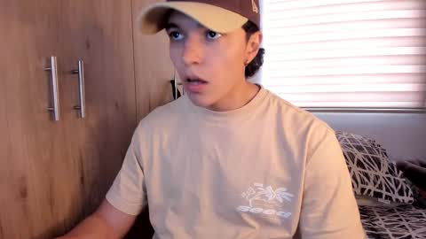 mastrangelo_x online show from 11/27/25, 07:16