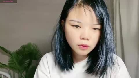 SuSu online show from 10/20/25, 04:24