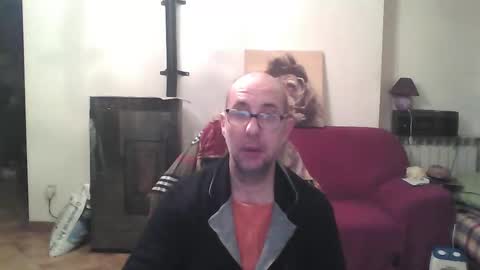 Snapshot of mat11efou chatting on 02/17/25, 06:26 mat11efou online show from 02/17/25, 06:26