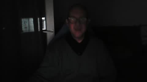 Snapshot of mat11efou chatting on 10/21/25, 05:41 mat11efou online show from 10/21/25, 05:41