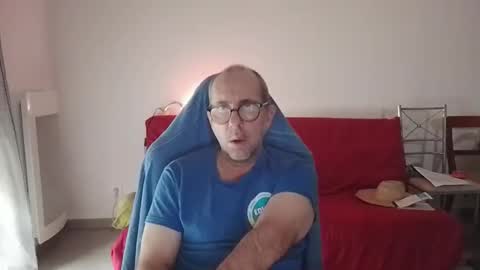 mat11efou online show from 11/02/25, 07:22