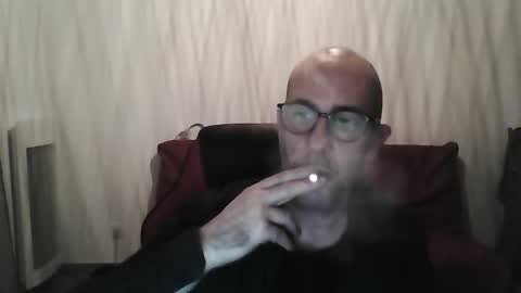 Snapshot of mat11efou chatting on 01/14/26, 01:33 mat11efou online show from 01/14/26, 01:33