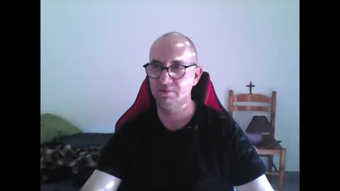 Snapshot of mat11efou chatting on 03/15/26, 04:13 mat11efou online show from 03/15/26, 04:13