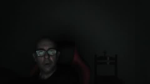Snapshot of mat11efou chatting on 03/17/26, 01:32 mat11efou online show from 03/17/26, 01:32