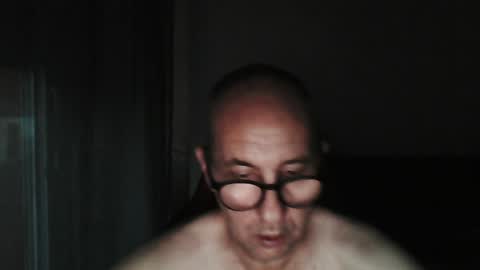 Snapshot of mat11efou chatting on 07/22/26, 07:27 mat11efou online show from 07/22/26, 07:27