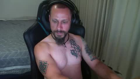 Snapshot of matchy666 chatting on 01/12/25, 08:57 Matchy online show from 01/12/25, 08:57