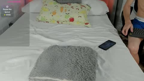 Snapshot of mateo_hunter chatting on 01/08/26, 02:52 MATEO HUNTER online show from 01/08/26, 02:52