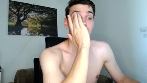 Snapshot of mateo_zeus chatting on 03/12/25, 04:51 mateo_zeus online show from 03/12/25, 04:51