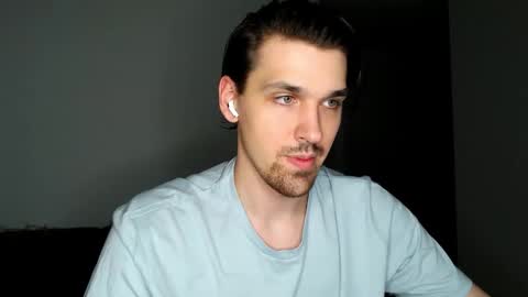 Snapshot of mateo_zeus chatting on 10/21/25, 12:44 mateo_zeus online show from 10/21/25, 12:44