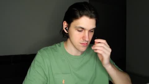 Snapshot of mateo_zeus chatting on 04/07/26, 11:59 mateo_zeus online show from 04/07/26, 11:59