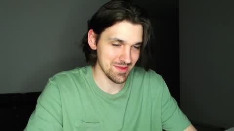 Snapshot of mateo_zeus chatting on 04/19/26, 12:11 mateo_zeus online show from 04/19/26, 12:11