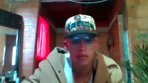 Snapshot of mateoxxxpor chatting on 11/09/25, 08:51 alamora online show from 11/09/25, 08:51