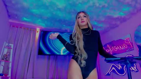 Snapshot of matheus_bigcock chatting on 09/27/25, 07:30 Powerfull online show from 09/27/25, 07:30