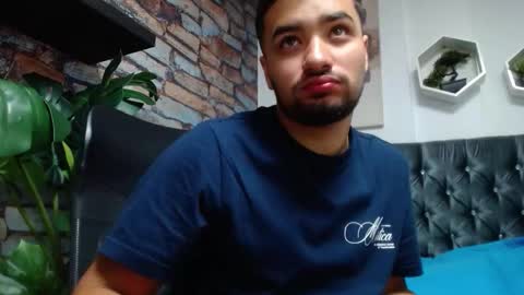 Mathews online show from 12/05/25, 11:41