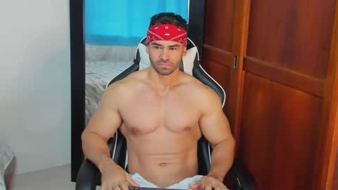 mathews_smith online show from 11/10/25, 11:42