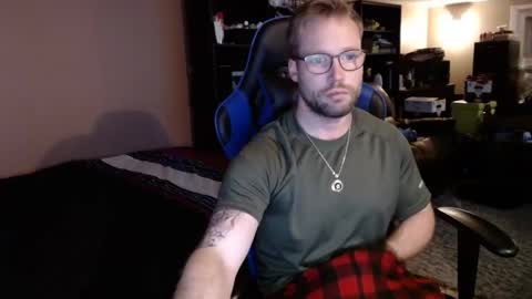 Snapshot of mathieu6606 chatting on 01/02/25, 03:15 Math online show from 01/02/25, 03:15