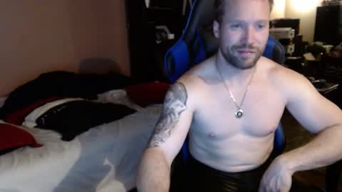 Snapshot of mathieu6606 chatting on 01/30/25, 08:43 Math online show from 01/30/25, 08:43