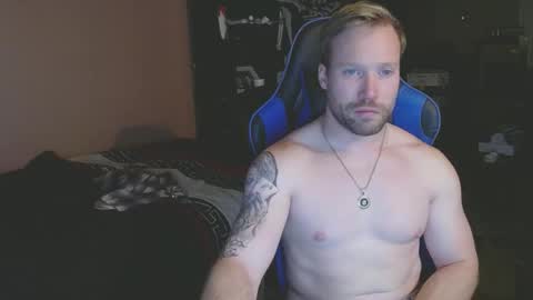 Snapshot of mathieu6606 chatting on 02/13/25, 08:27 Math online show from 02/13/25, 08:27