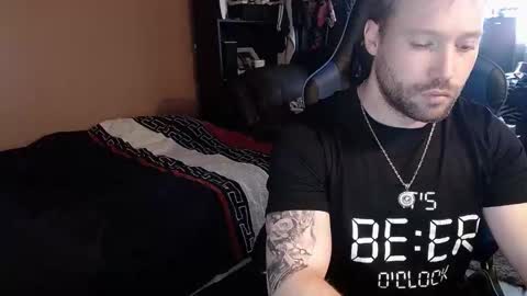 Snapshot of mathieu6606 chatting on 02/15/25, 07:06 Math online show from 02/15/25, 07:06