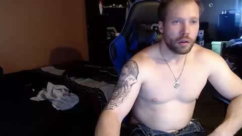 Snapshot of mathieu6606 chatting on 02/19/25, 09:58 Math online show from 02/19/25, 09:58