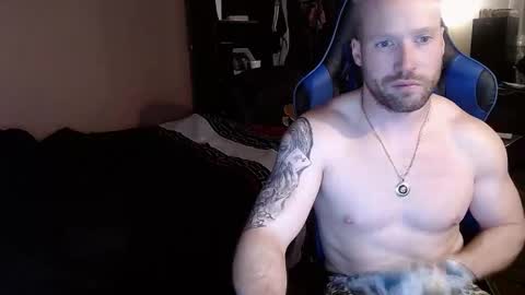 Snapshot of mathieu6606 chatting on 03/12/25, 07:02 Math online show from 03/12/25, 07:02