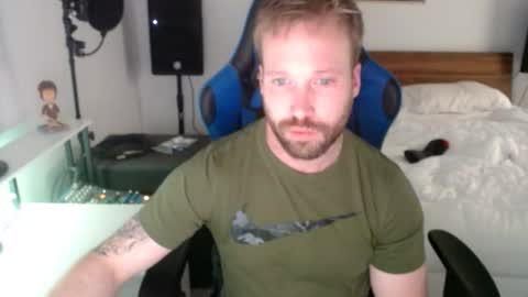 Snapshot of mathieu6606 chatting on 01/11/26, 07:57 Math online show from 01/11/26, 07:57