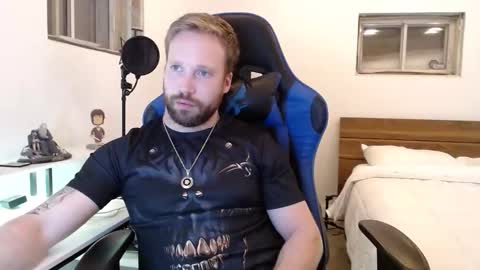 Snapshot of mathieu6606 chatting on 02/04/26, 06:08 Math online show from 02/04/26, 06:08