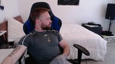 Snapshot of mathieu6606 chatting on 03/15/26, 05:35 Math online show from 03/15/26, 05:35