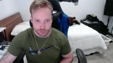 Snapshot of mathieu6606 chatting on 03/21/26, 09:25 Math online show from 03/21/26, 09:25