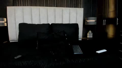 mathilda_liz online show from 04/28/26, 01:16