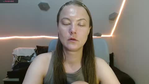 Snapshot of mati1da chatting on 07/12/26, 06:43 Matild online show from 07/12/26, 06:43